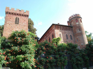 Castello_Redabue_1