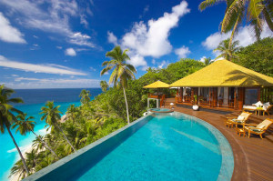 Seychellese_Wedding_Fregate